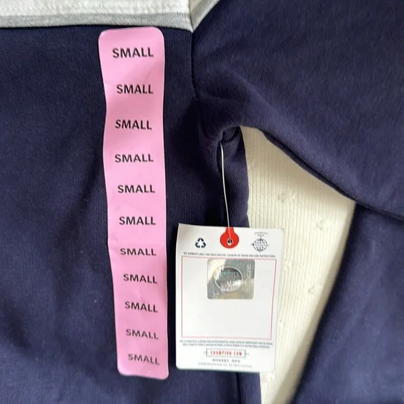 Butler women’s crewneck sweatshirt - Picture 3 of 4